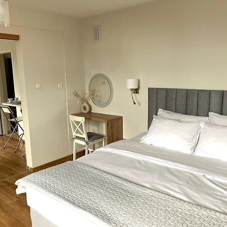 Apartmán Pod Klonem Sandoměř Exteriér fotografie